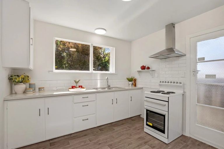 Photo of property in 2/759 Ferry Road, Woolston, Christchurch, 8023