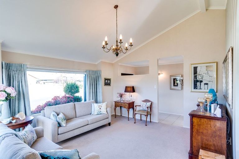 Photo of property in 2 Ebury Mews, Taradale, Napier, 4112