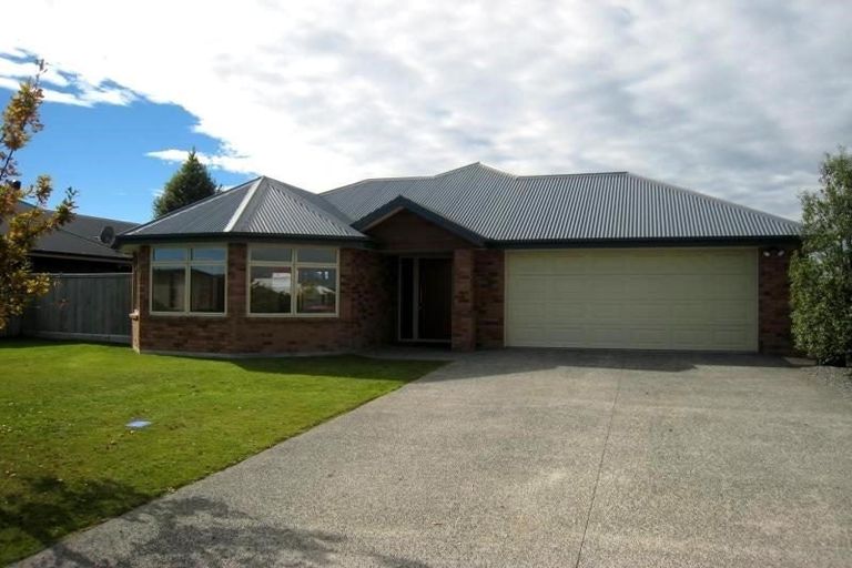 Photo of property in 85 Overbury Crescent, Rolleston, 7614
