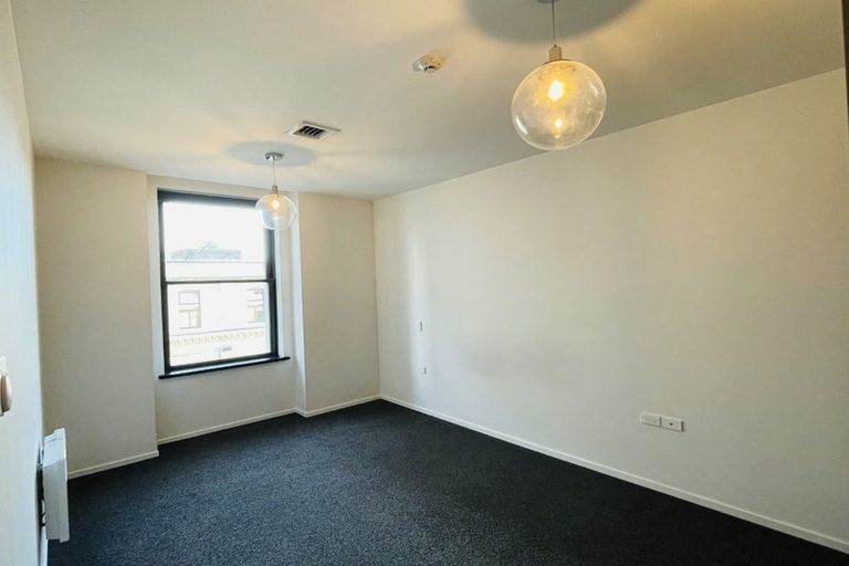 Photo of property in 9/5 Jetty Street, Dunedin Central, Dunedin, 9016