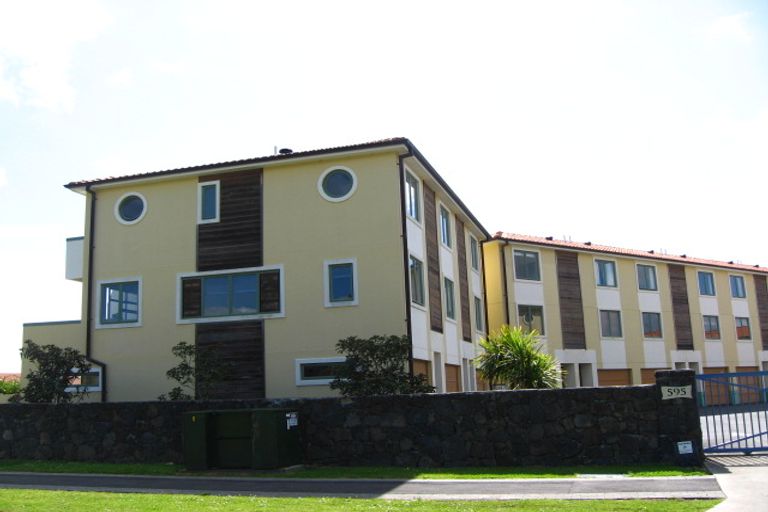 Photo of property in 14/595 Laurie Southwick Parade, Gulf Harbour, Whangaparaoa, 0930