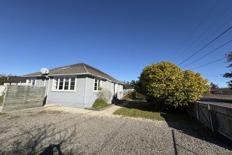 Photo of property in 30 Broadway Street, Martinborough, 5711