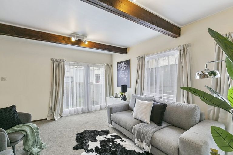 Photo of property in 17/4u Dr Taylor Terrace, Johnsonville, Wellington, 6037