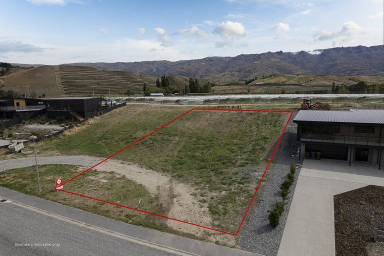 Photo of property in 55 Stratford Drive, Mount Pisa, Cromwell, 9383