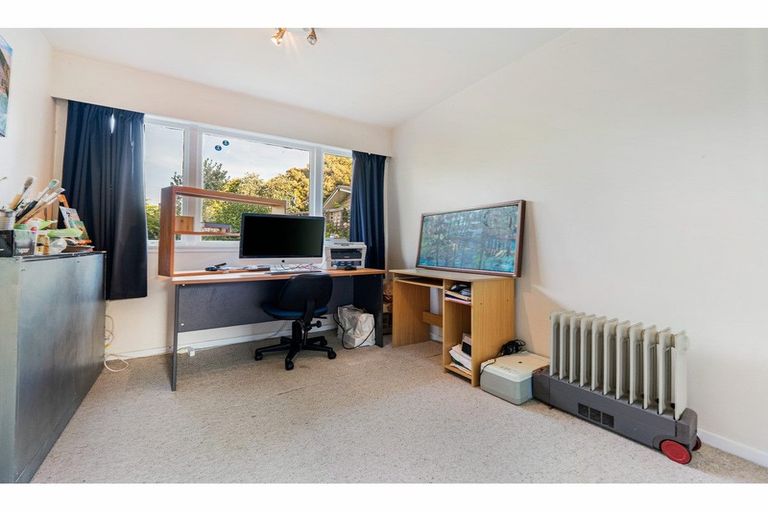 Photo of property in 14a South Lynn Road, Titirangi, Auckland, 0604