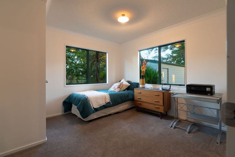 Photo of property in 27 Lee Road, Burbush, Hamilton, 3289