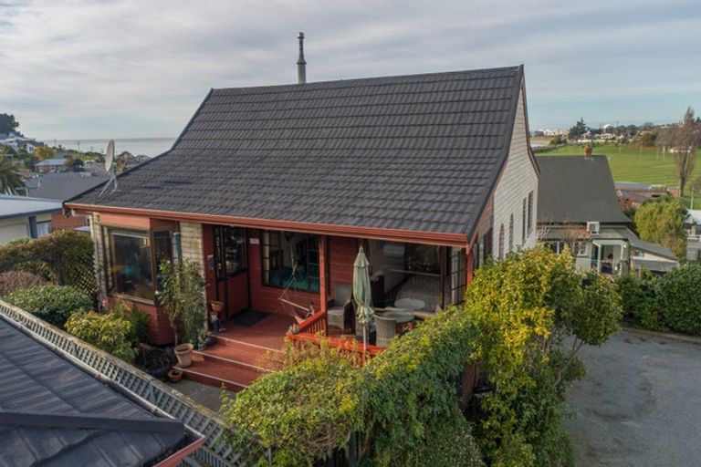 Photo of property in 132a Evans Street, Waimataitai, Timaru, 7910