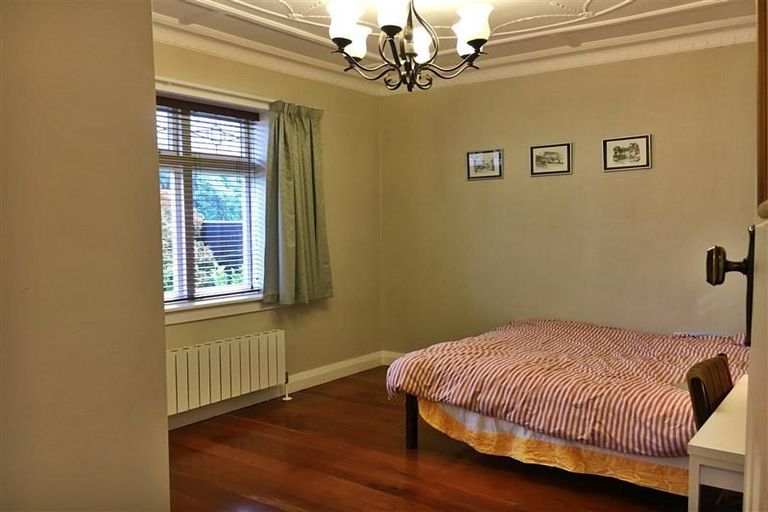 Photo of property in 44 Birdwood Road, Waterloo, Lower Hutt, 5011