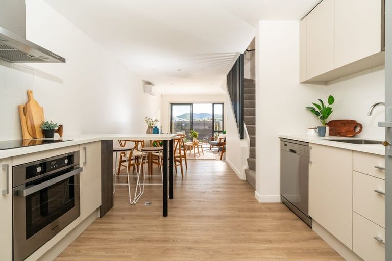 Photo of property in 32 Kaihuia Street, Northland, Wellington, 6012