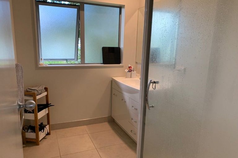 Photo of property in 12a Withers Road, Glen Eden, Auckland, 0602