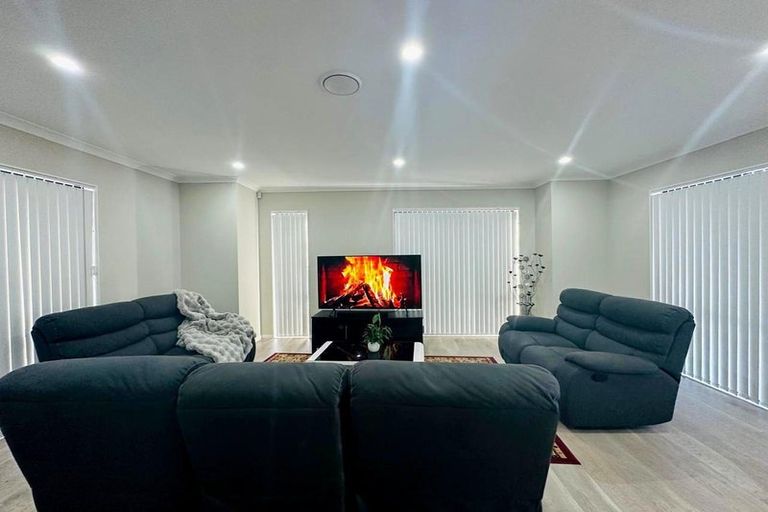 Photo of property in 13 Eros Road, Flat Bush, Auckland, 2019