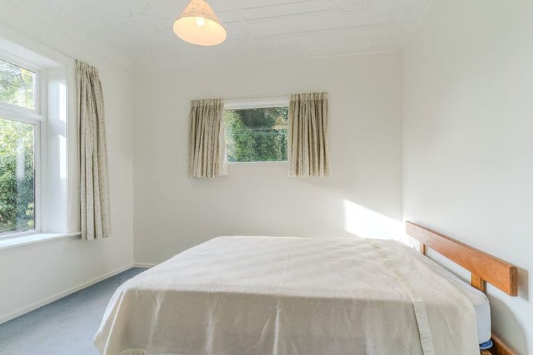 Photo of property in 3 Howard Street, Macandrew Bay, Dunedin, 9014