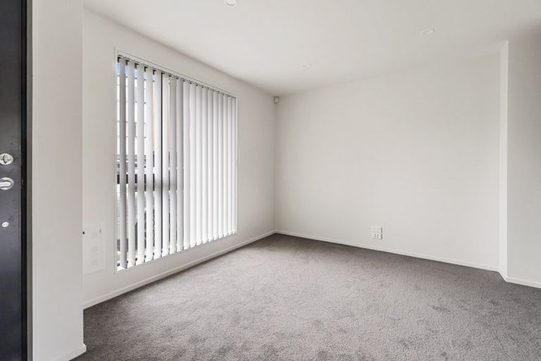 Photo of property in 45 Marumaru Lane, Manurewa, Auckland, 2102