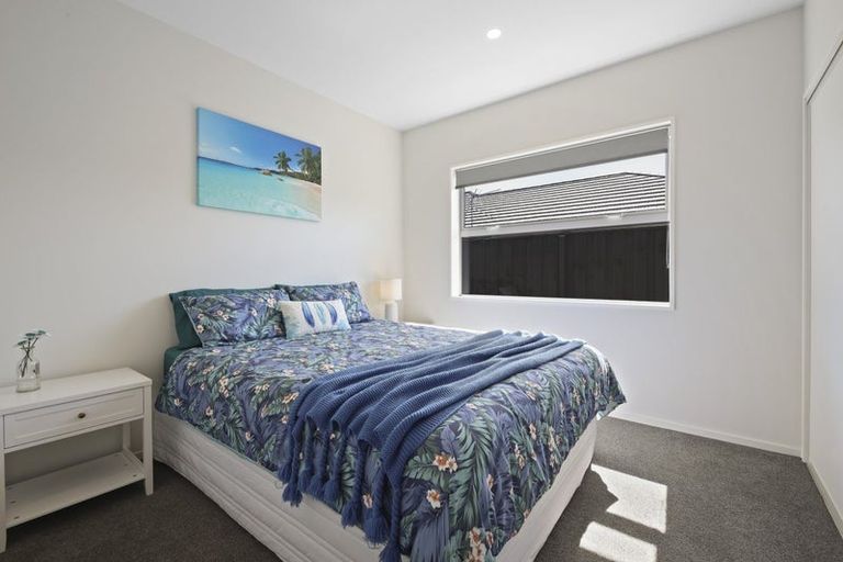 Photo of property in 28 Te Hurunui Drive, Pegasus, 7612