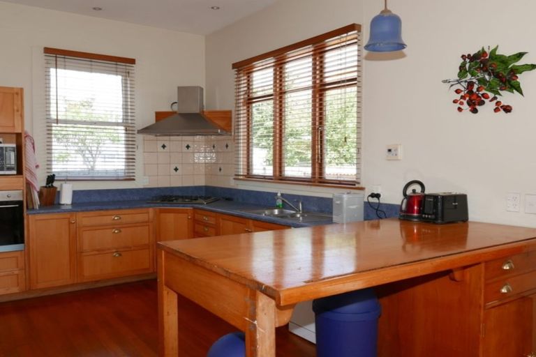 Photo of property in 17 Nairn Street, Spreydon, Christchurch, 8024