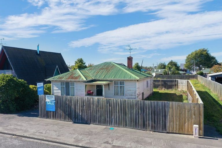 Photo of property in 149 Mcmurdo Street, Tinwald, Ashburton, 7700
