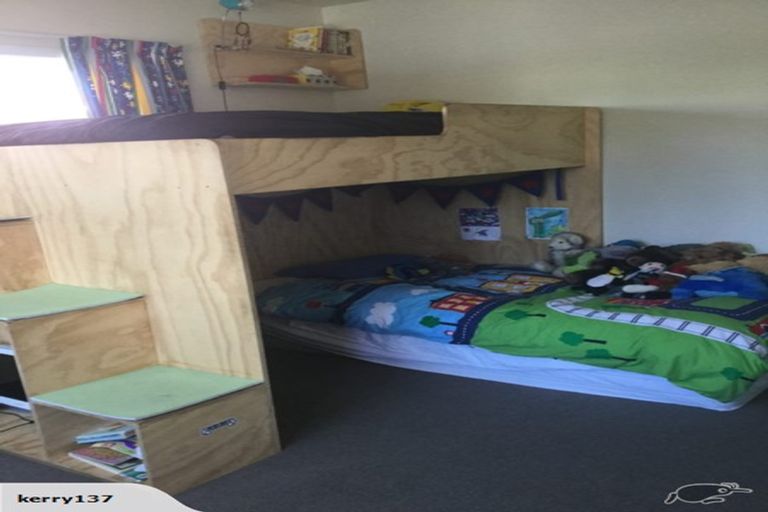 Photo of property in 27 Wades Avenue, Saint Martins, Christchurch, 8022