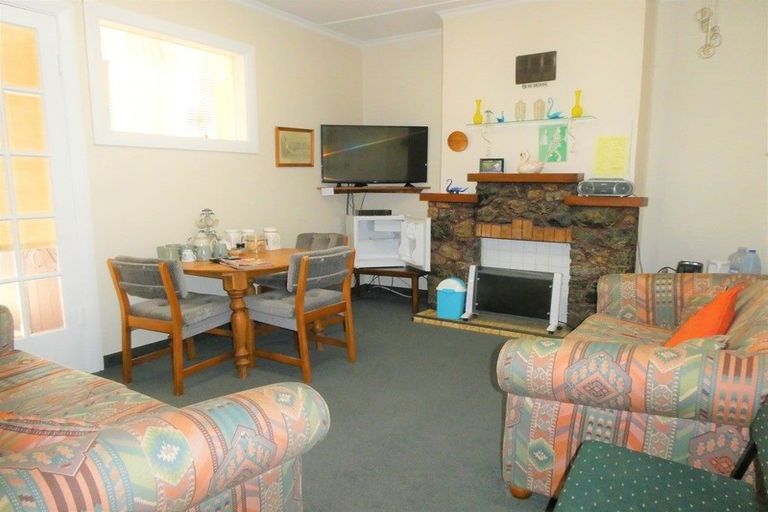 Photo of property in 10 Smith Street, Greymouth, 7805