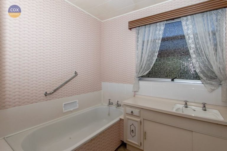 Photo of property in 22 Freyberg Avenue, Tamatea, Napier, 4112