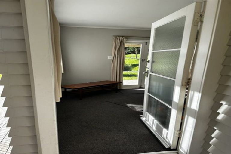 Photo of property in 280 Riverhead Road, Riverhead, Kumeu, 0892