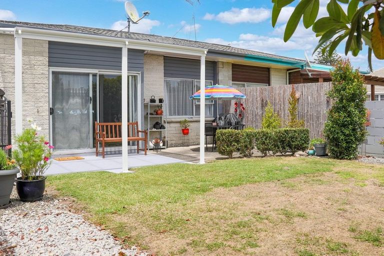 Photo of property in 2/77 Goulstone Road, Whakatane, 3120