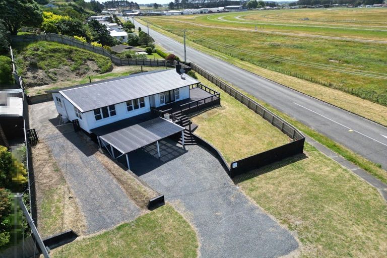 Photo of property in 49 Park Street, Foxton, 4814
