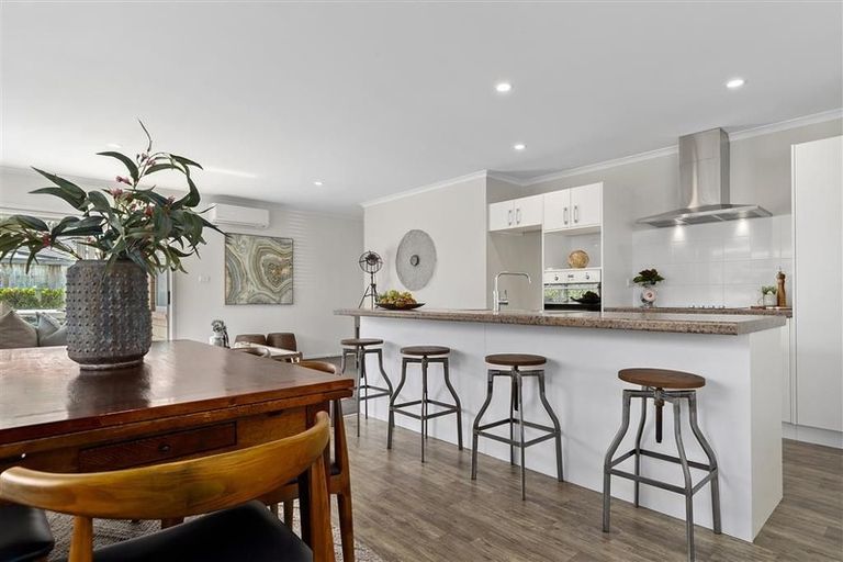 Photo of property in 263 Lakes Boulevard, Pyes Pa, Tauranga, 3112