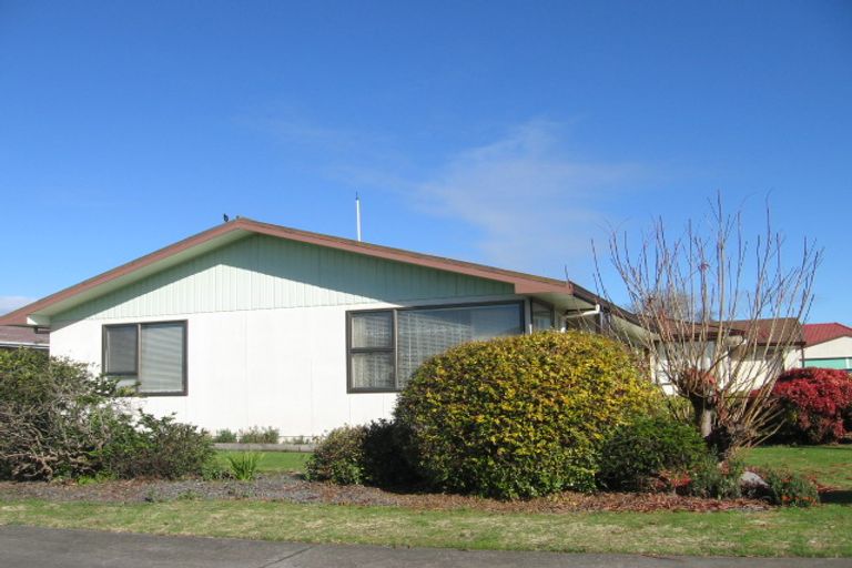 Photo of property in 2/605 Beech Road, Akina, Hastings, 4122
