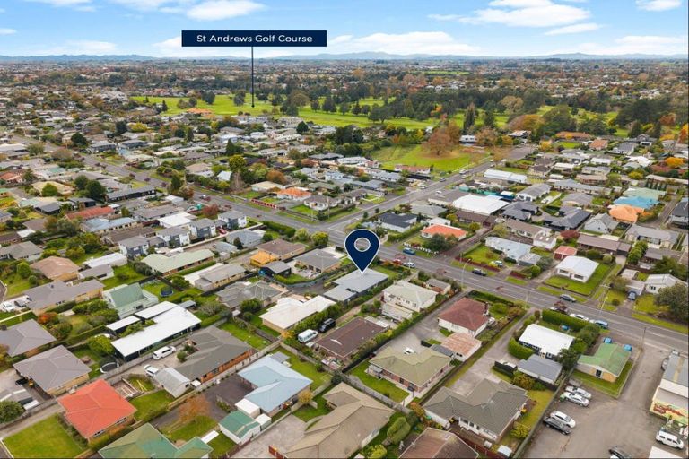 Photo of property in 9 Sandwich Road, St Andrews, Hamilton, 3200