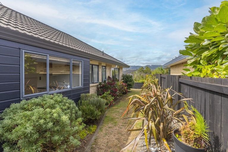 Photo of property in 14 San Vito Place, Paraparaumu Beach, Paraparaumu, 5032