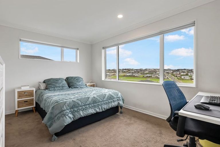 Photo of property in 2 Arriere Lane, Silverdale, 0932