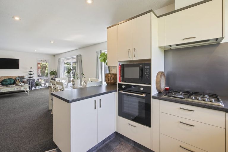 Photo of property in 13 Matawai Close, Rangiora, 7400