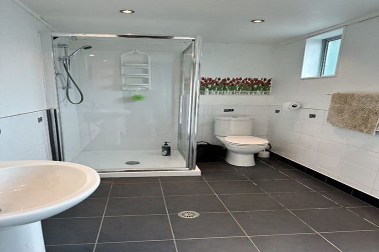 Photo of property in 36 Langton Road, Stanmore Bay, Whangaparaoa, 0932