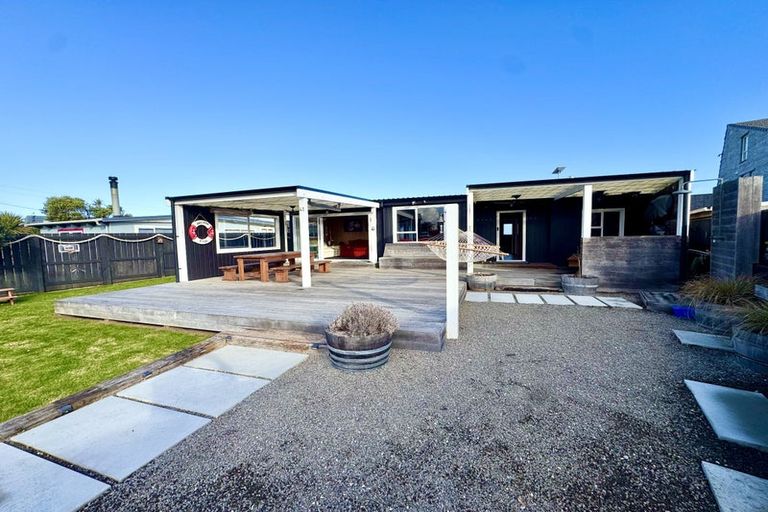 Photo of property in 41 Coleman Avenue, Waverley, 4591