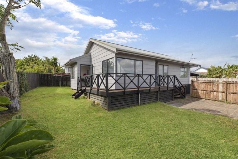 Photo of property in 1/67 Charntay Avenue, Clover Park, Auckland, 2019