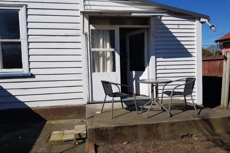 Photo of property in 2/21 Redruth Avenue, Spreydon, Christchurch, 8024