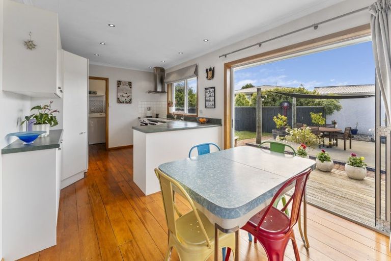 Photo of property in 13 Keats Crescent, Stoke, Nelson, 7011