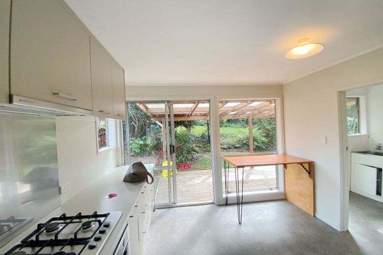 Photo of property in 8 Jayne Place, Torbay, Auckland, 0630