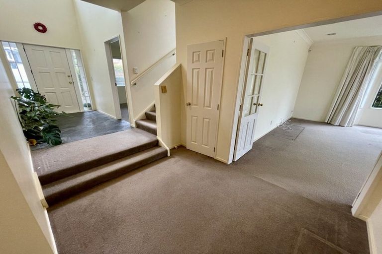 Photo of property in 3 Ridley Green, Churton Park, Wellington, 6037