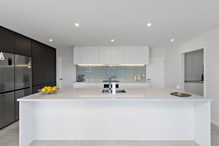 Photo of property in 11 Tulett Park Drive, Casebrook, Christchurch, 8051