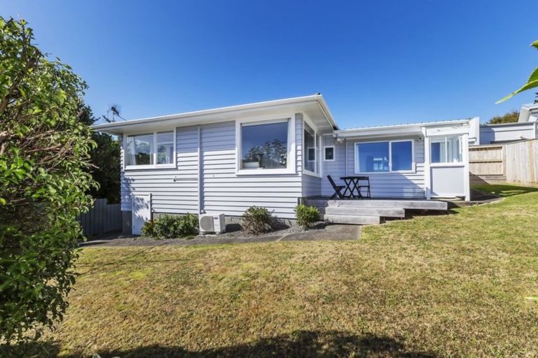 Photo of property in 3 The Companionway, Whitby, Porirua, 5024