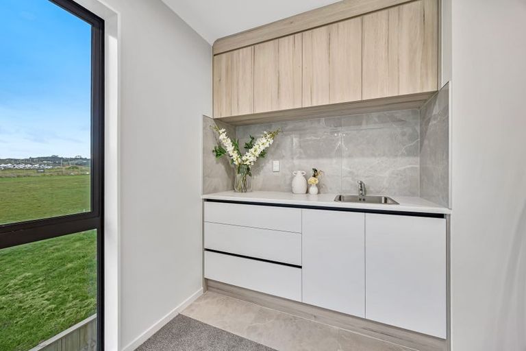 Photo of property in 67 Bushfield Drive, Flat Bush, 2019