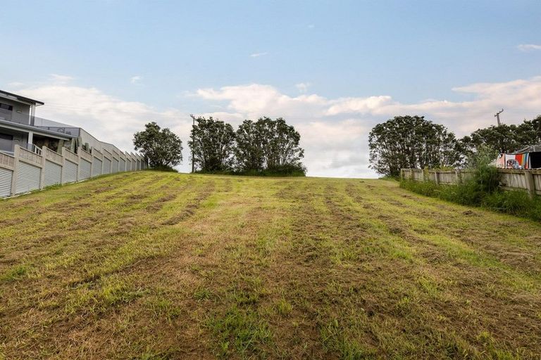 Photo of property in 79 Kaitemako Road, Welcome Bay, Tauranga, 3112