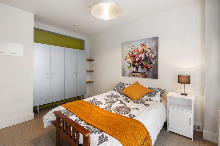 Photo of property in St Pauls Apartments, 46/43 Mulgrave Street, Thorndon, Wellington, 6011