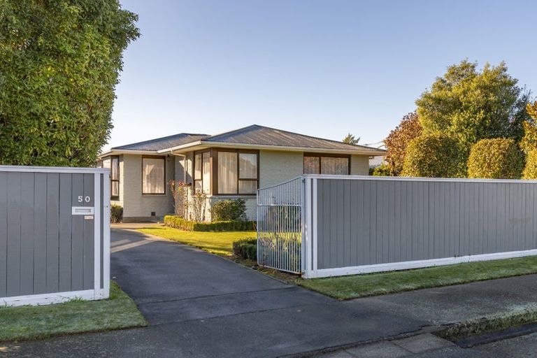 Photo of property in 50 Boston Avenue, Hornby, Christchurch, 8042