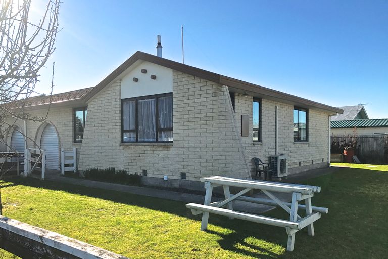 Photo of property in 56a King Street, Rangiora, 7400