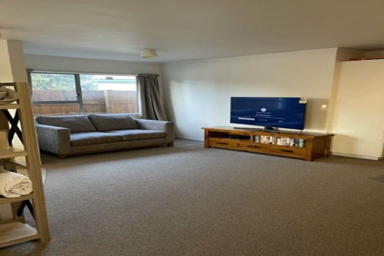 Photo of property in 1/1 Taradale Road, Pirimai, Napier, 4112