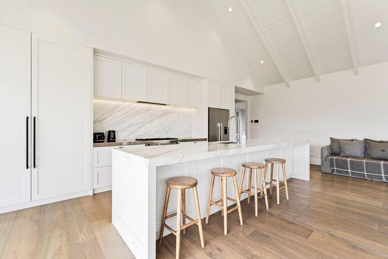 Photo of property in 48 Upper Whangateau Road, Big Omaha, 0985