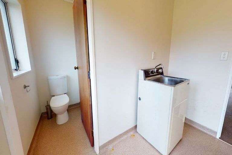 Photo of property in 142 Mazengarb Road, Paraparaumu, 5032