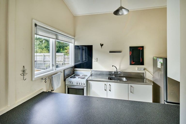 Photo of property in 7a Helvetia Grove, Naenae, Lower Hutt, 5011